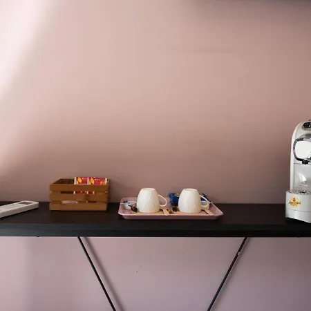 Gardenhouse - Wifi And Garden بيت ضيافة فيرونا