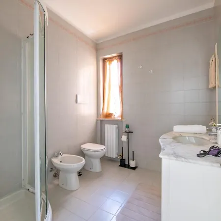 Gardenhouse - Wifi And Garden Guest house Verona